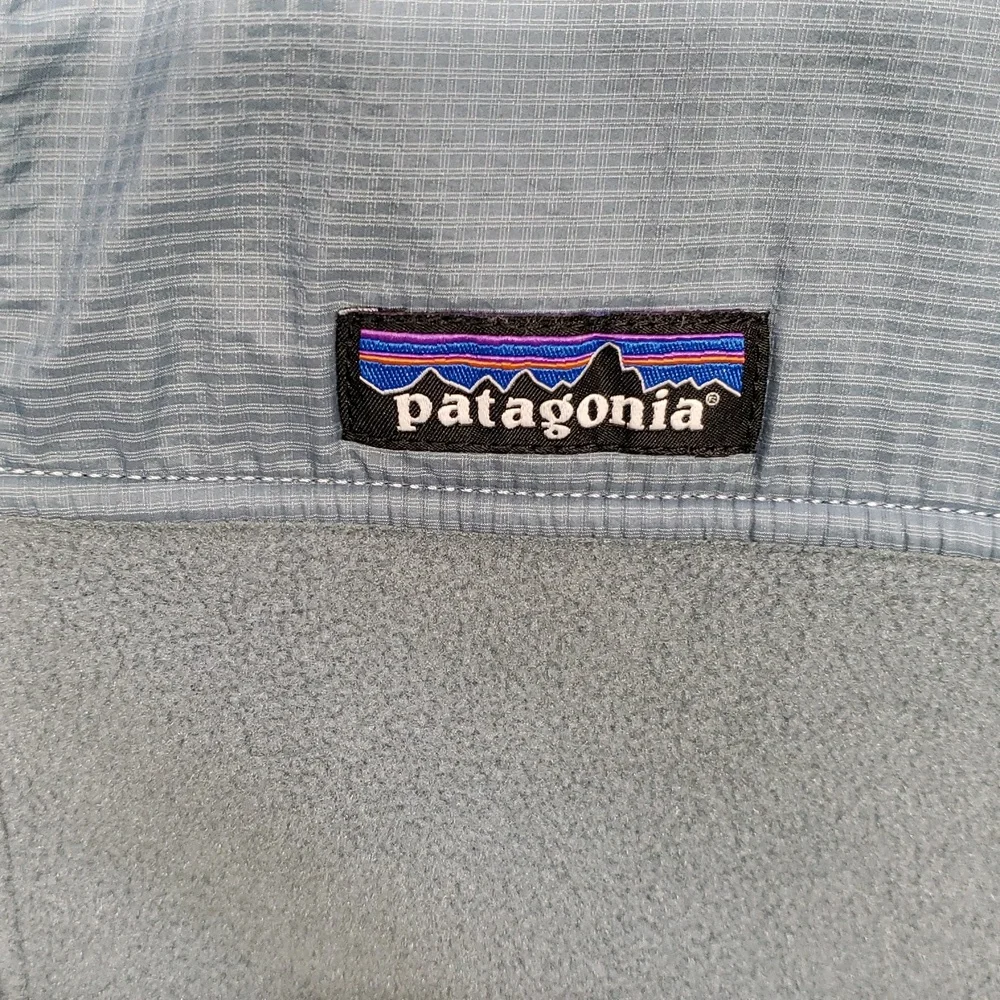 Patagonia Women's Microdini Fleece Hoody Women's Medium - Picture 3 of 13